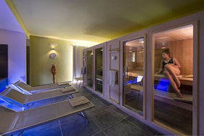 Turkish bath/hammam, body treatments, facials, 1 treatment room