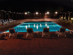 Outdoor pool, pool loungers