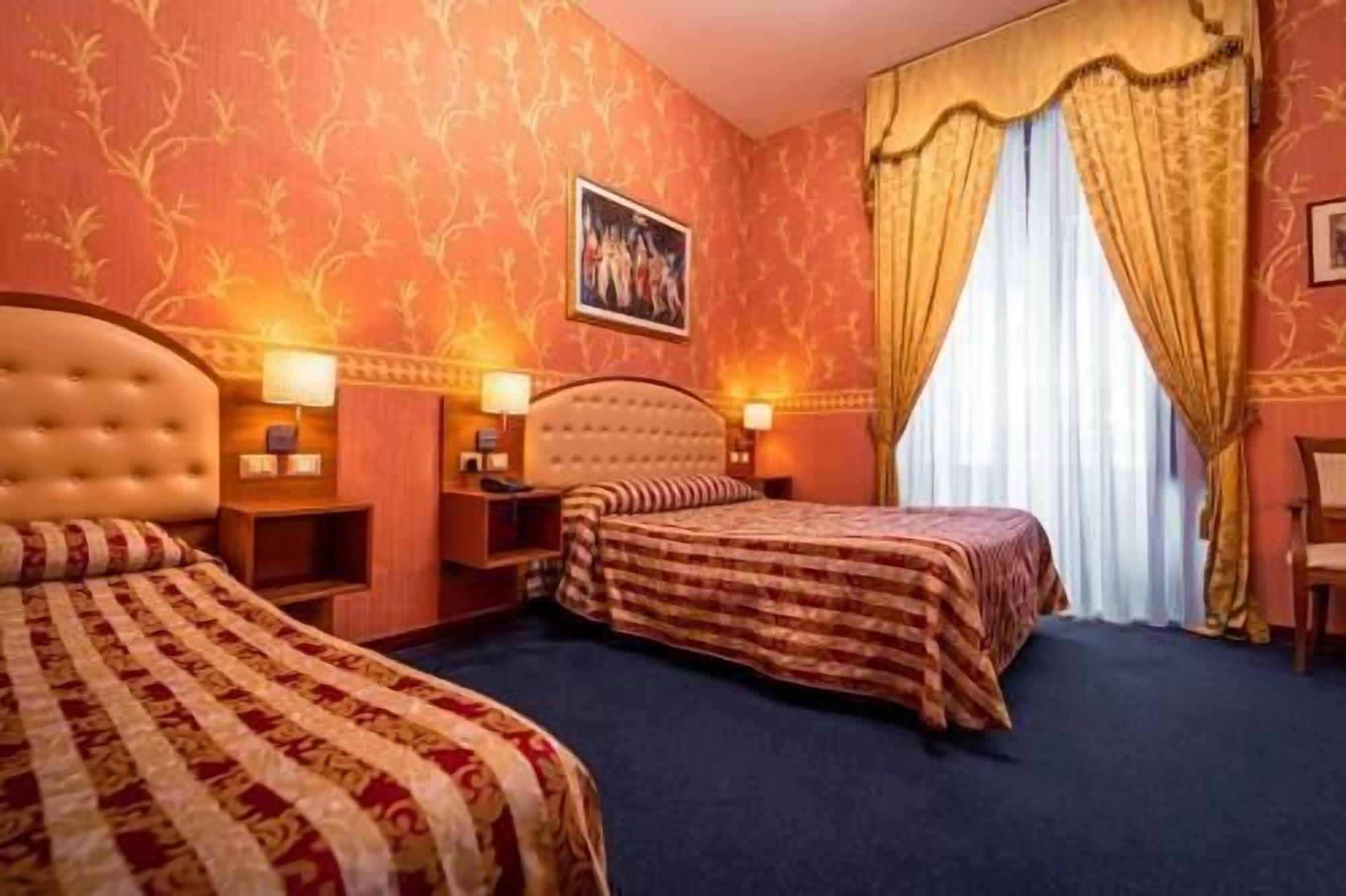 Minibar, in-room safe, soundproofing, iron/ironing board
