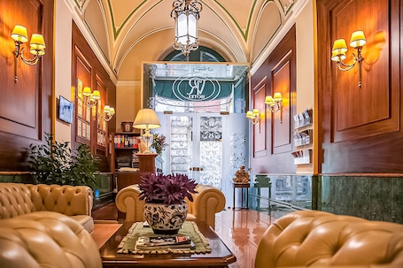 Réception. Hotel Villa Romeo