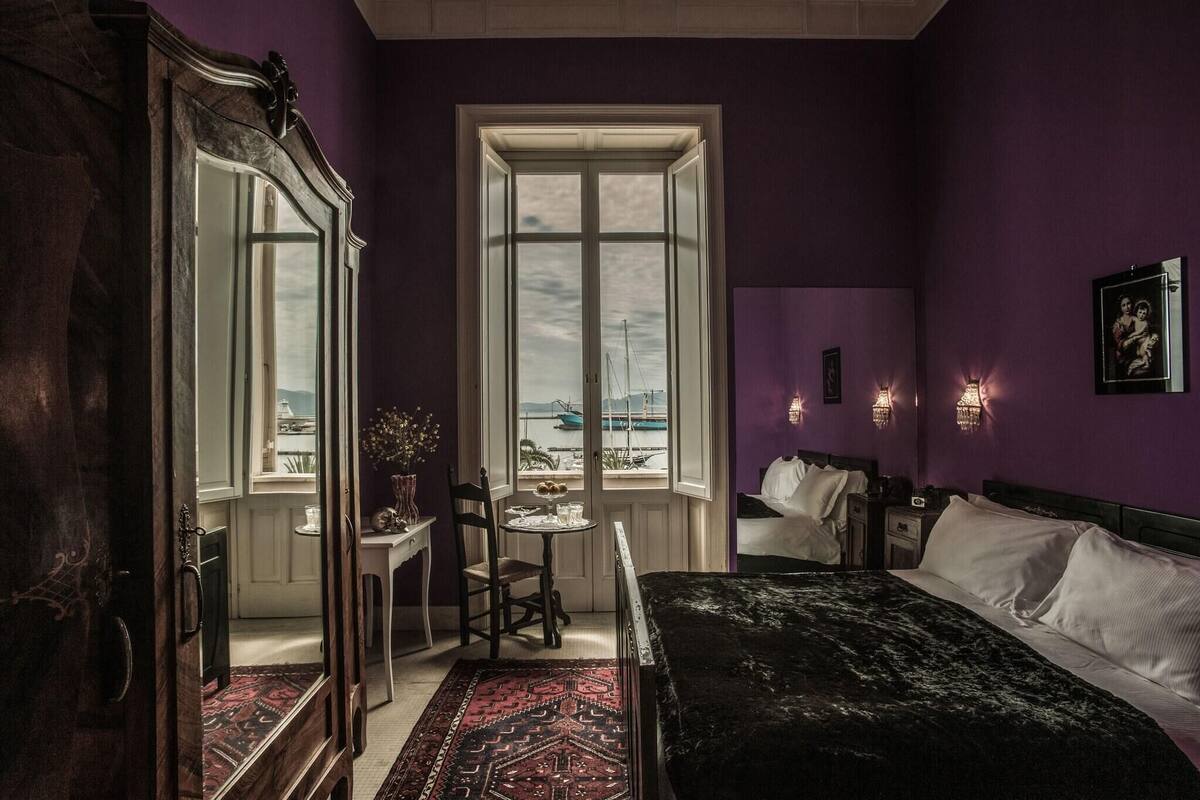 1 bedroom, down duvets, minibar, in-room safe