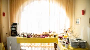 Bao gồm bữa sáng buffet hàng ngày