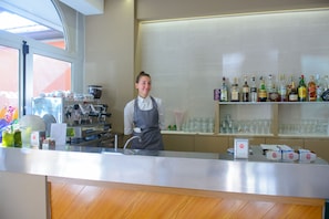 Bar (on property) - Falco (Riccione)