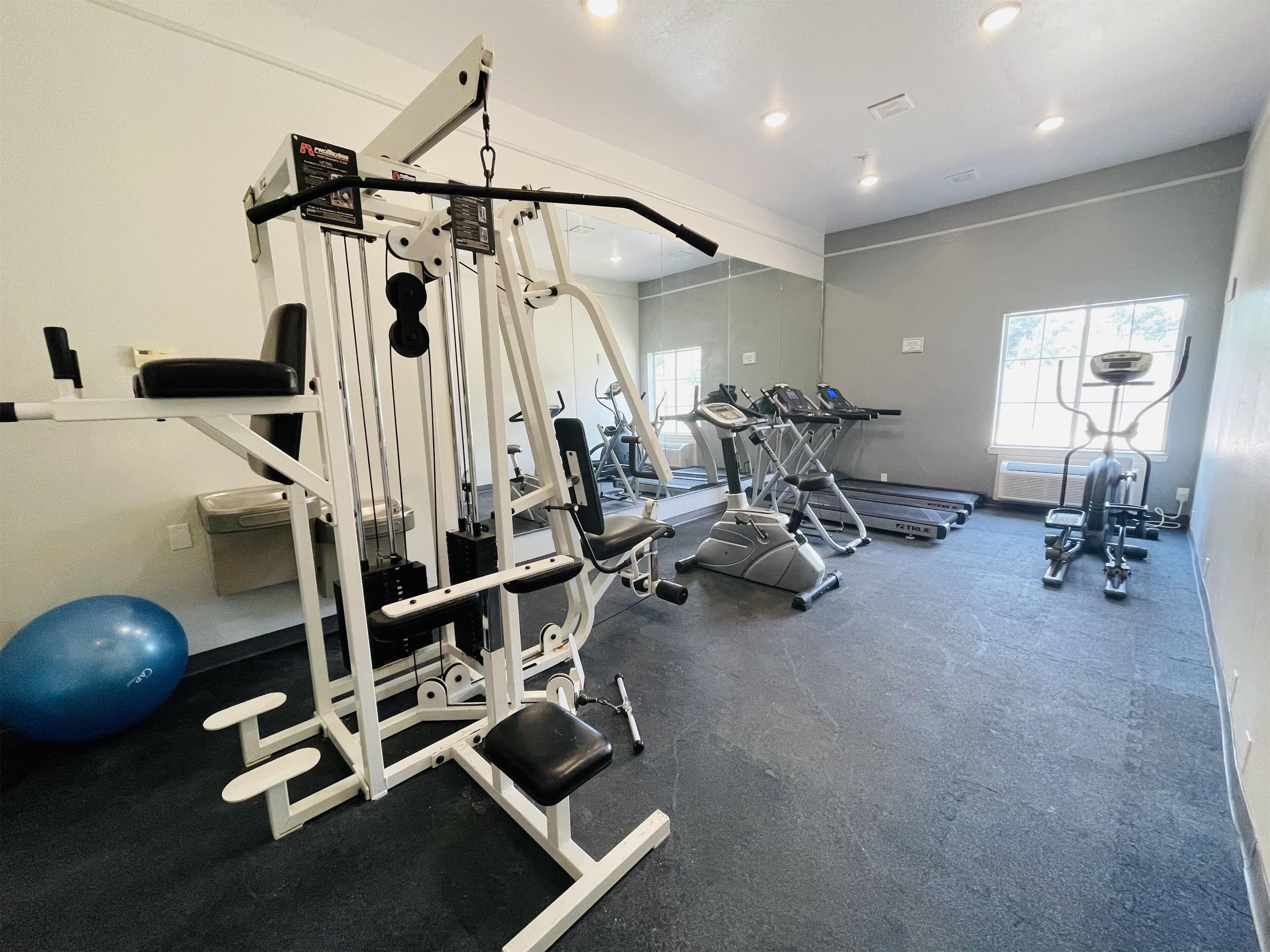 Photo - Sonesta Essential Hotel Houston-I-45 Spring