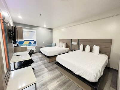 Sonesta Essential North Houston