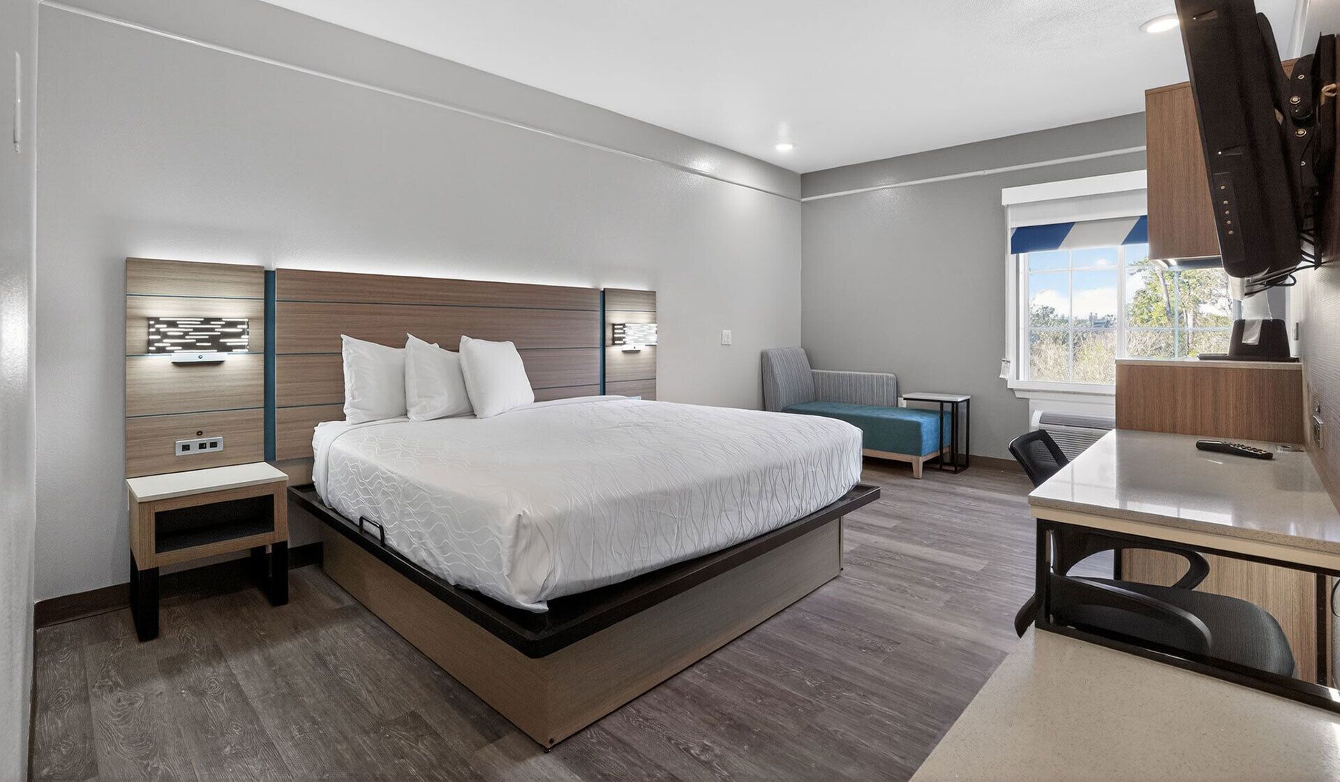 Photo - Sonesta Essential Hotel Houston-I-45 Spring