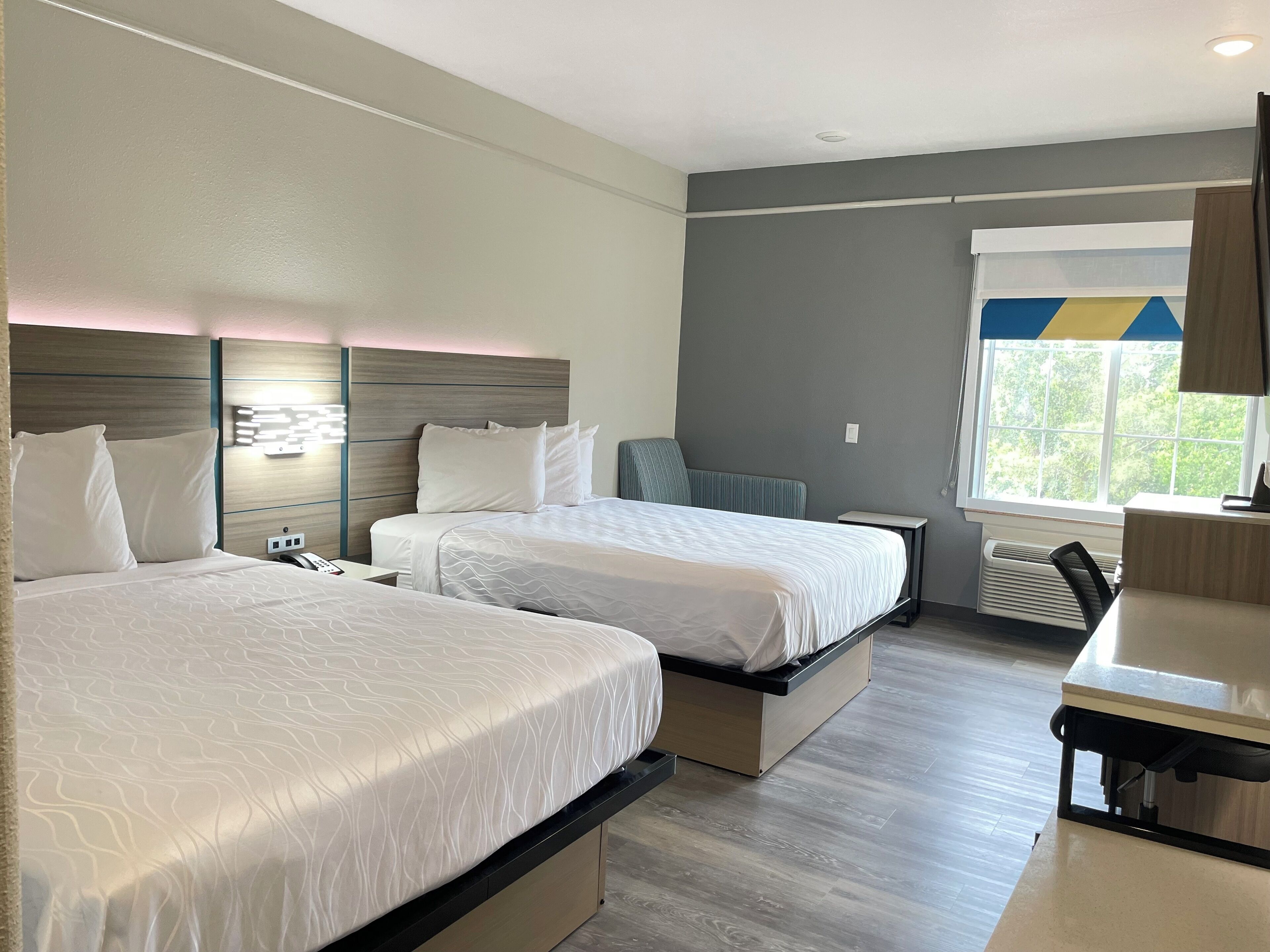 Photo - Sonesta Essential Hotel Houston-I-45 Spring