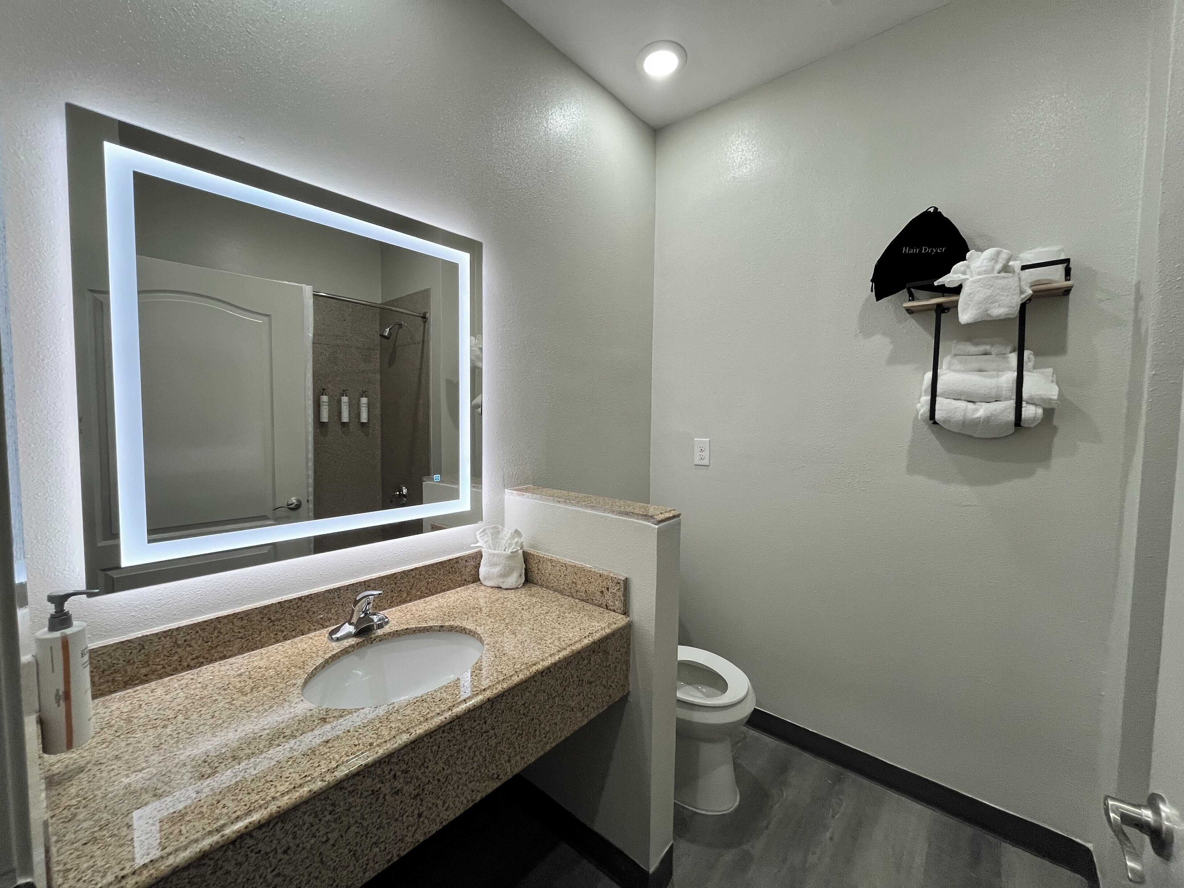 Photo - Sonesta Essential Hotel Houston-I-45 Spring