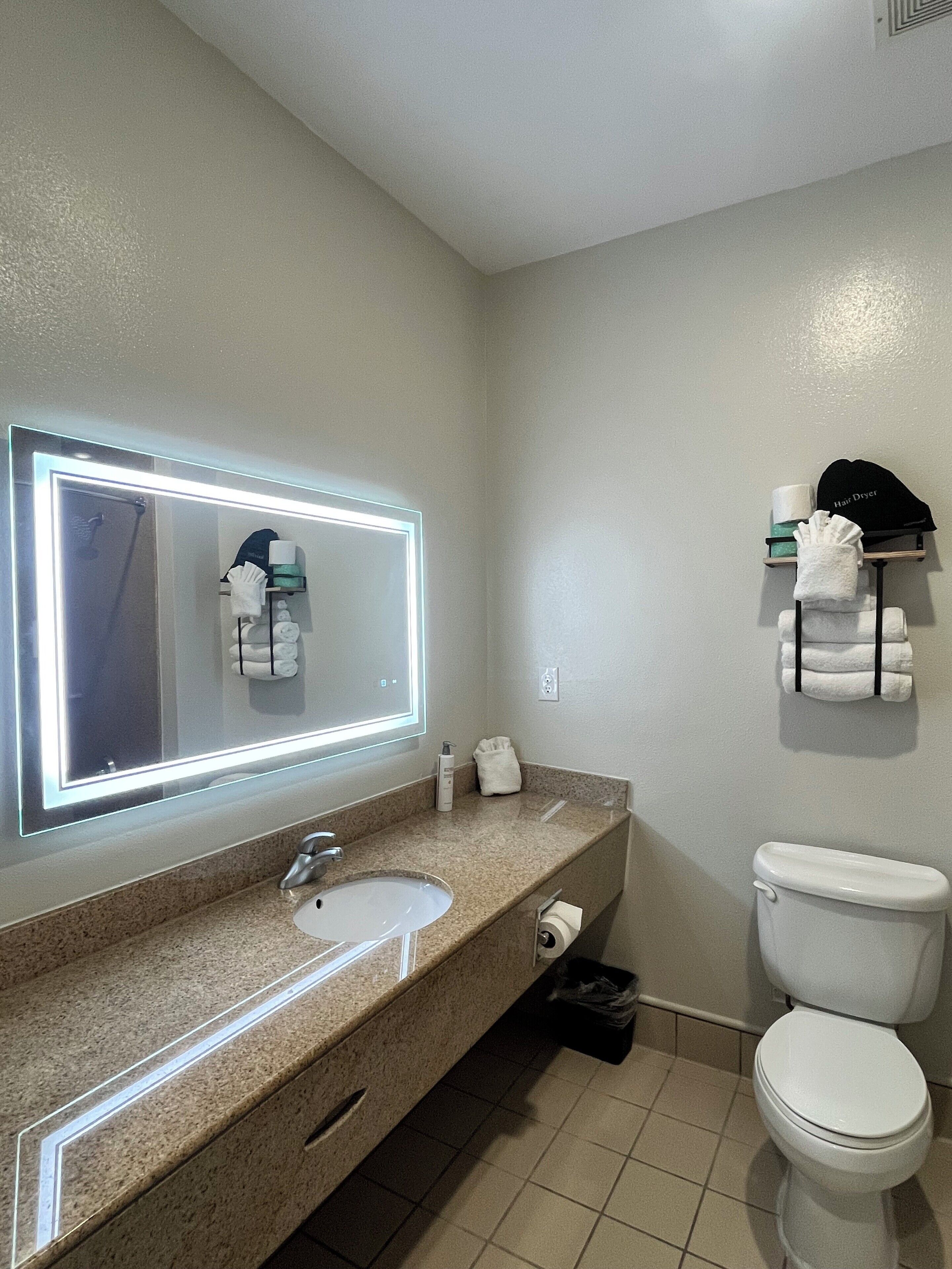 Photo - Sonesta Essential Hotel Houston-I-45 Spring