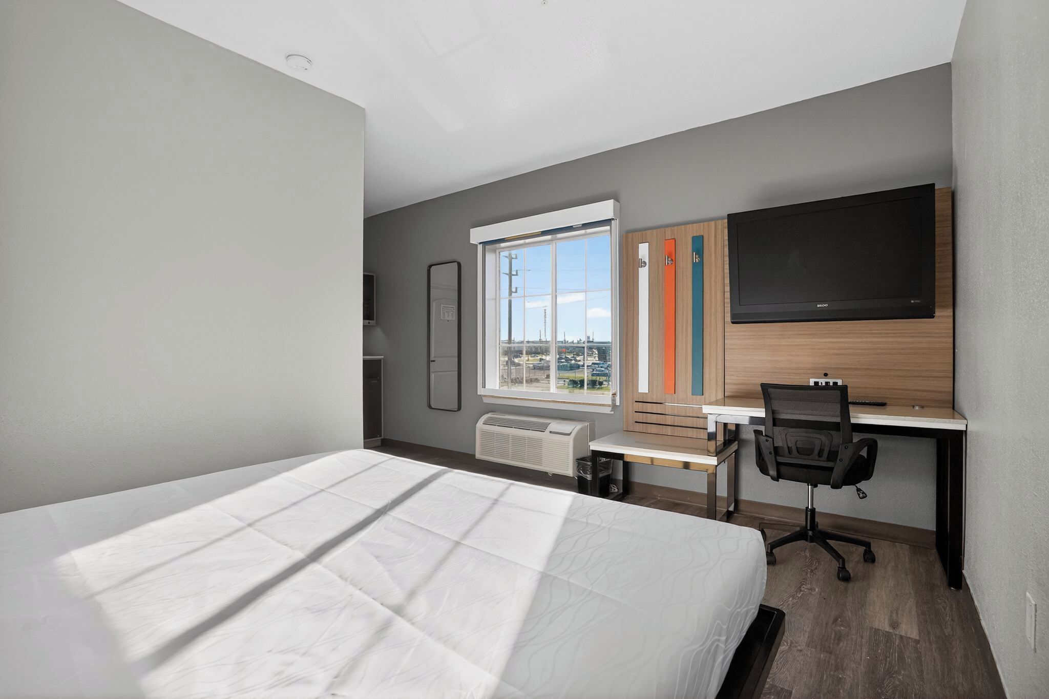 Photo - Sonesta Essential Hotel Houston-I-45 Spring