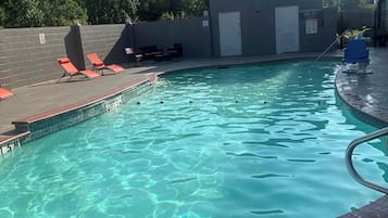 Alberca al aire libre