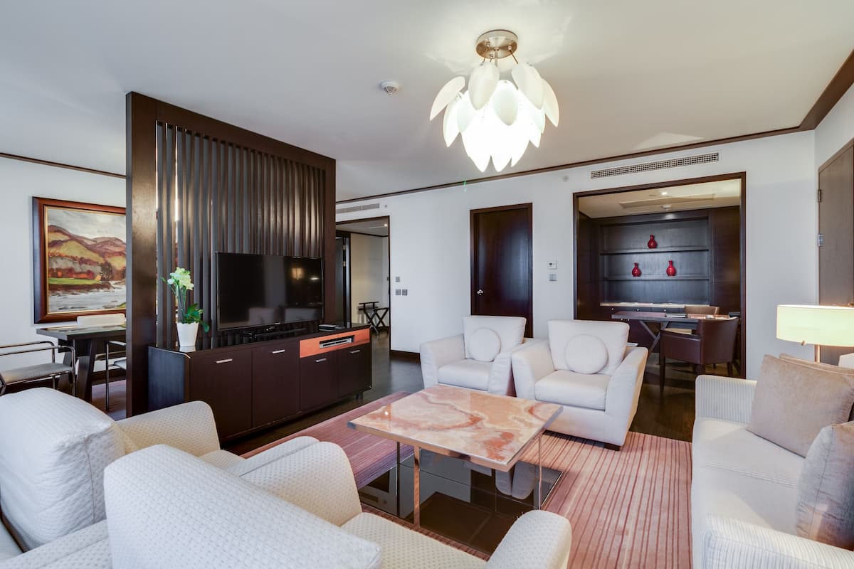Ropa de cama hipoalergénica y minibar