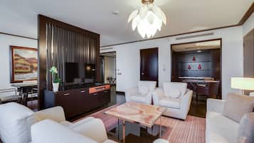 Suite (Ambassador) | Hypo-allergenic bedding, minibar, in-room safe, desk