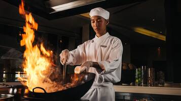 Se sirven desayunos, almuerzos y cenas