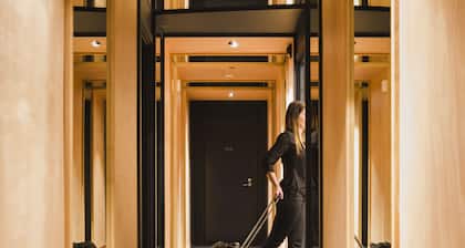 Gilmer Apartment Hotel