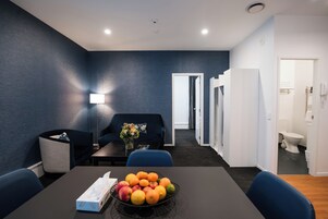 1 Bedroom Twin Apartment | Living area | 43-inch flat-screen TV with digital channels, LCD TV, Netflix