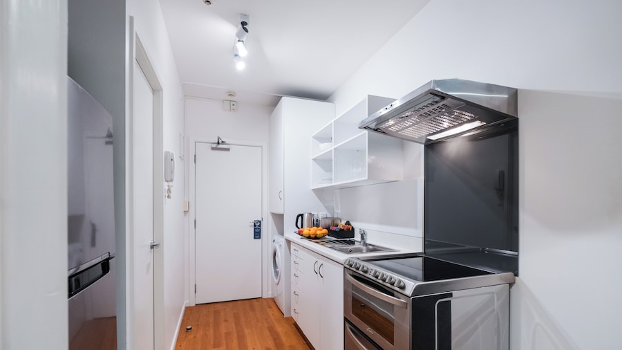 Gilmer Apartment Hotel