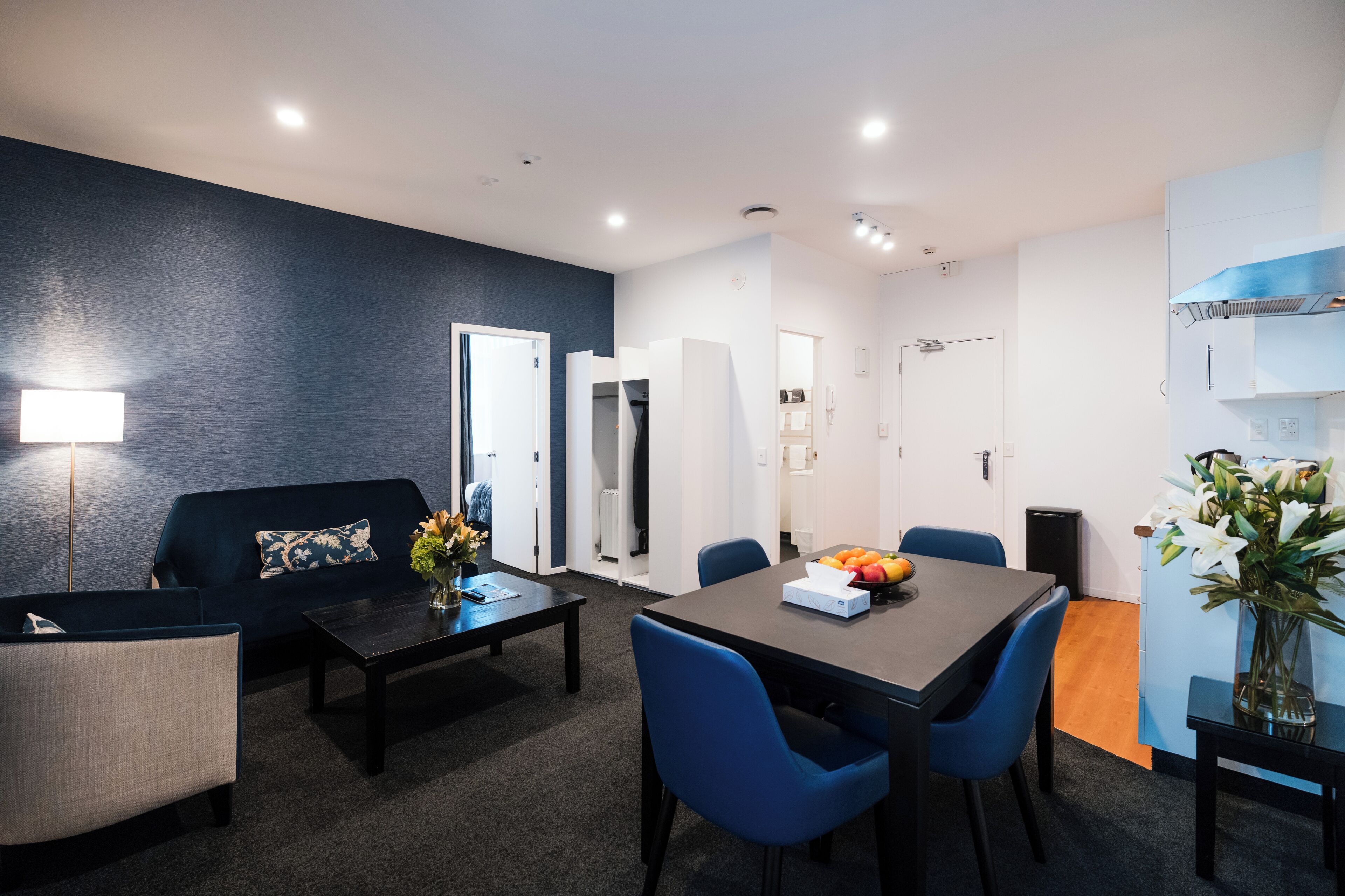 1 Bedroom Twin Apartment | Living area | 43-inch flat-screen TV with digital channels, LCD TV, Netflix