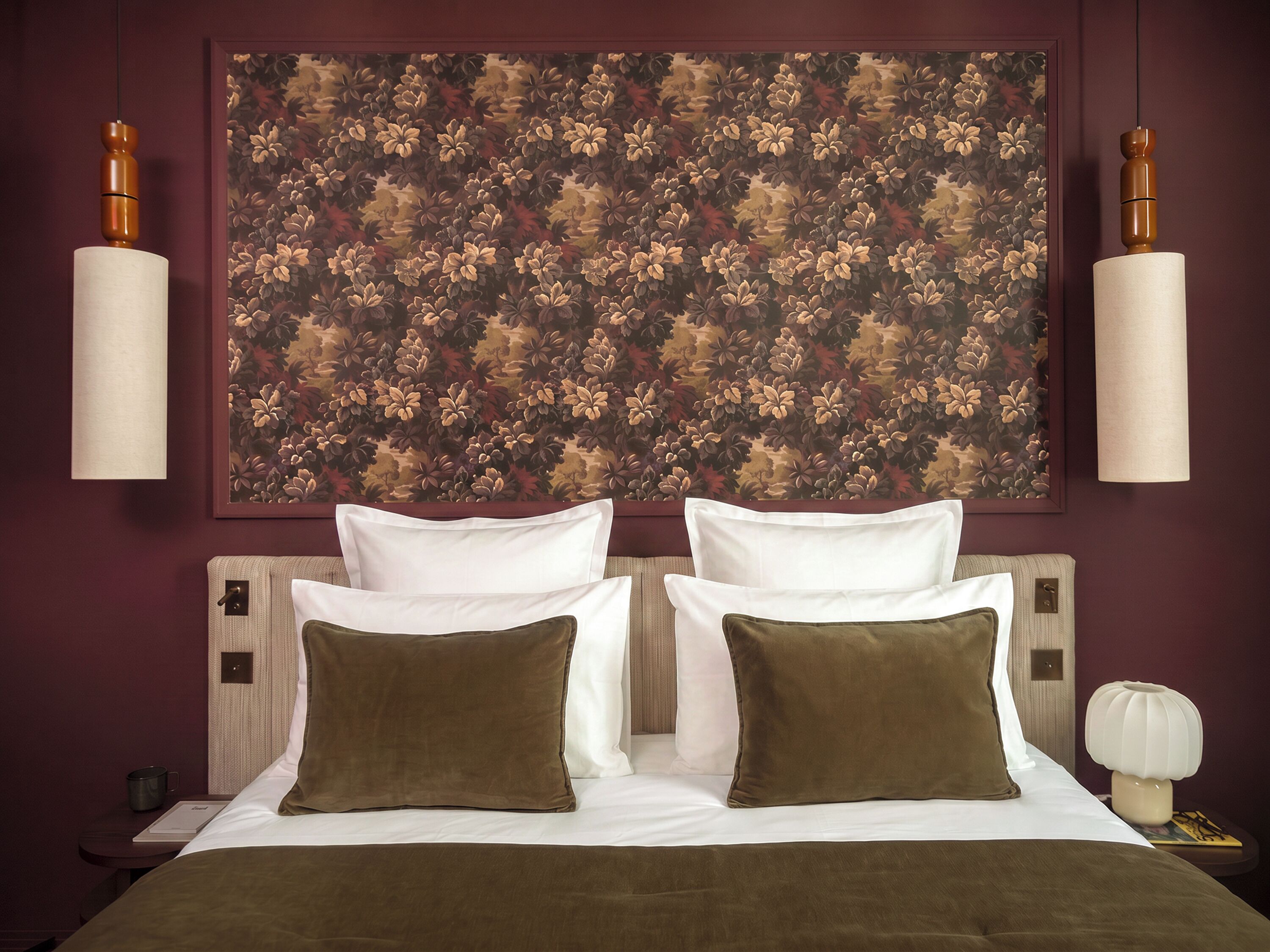 Premium bedding, in-room safe, soundproofing, free WiFi