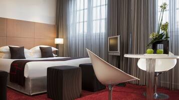 Habitación doble ejecutiva | Ropa de cama de alta calidad y minibar