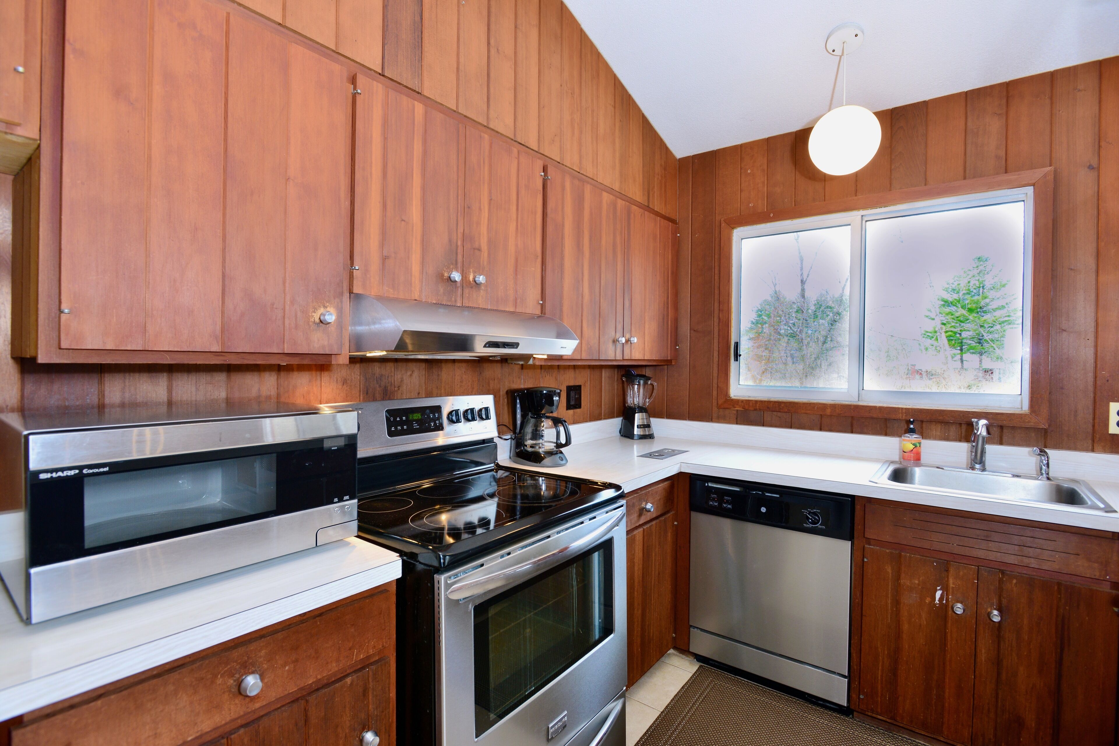 premier house, multiple bedrooms, fireplace | private kitchen | dining tables