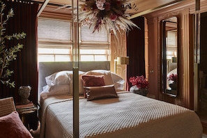 Economy Double Room, 1 Queen Bed