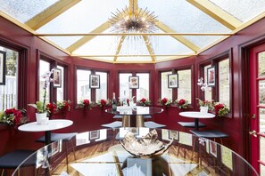 บาร์ (ในที่พัก)