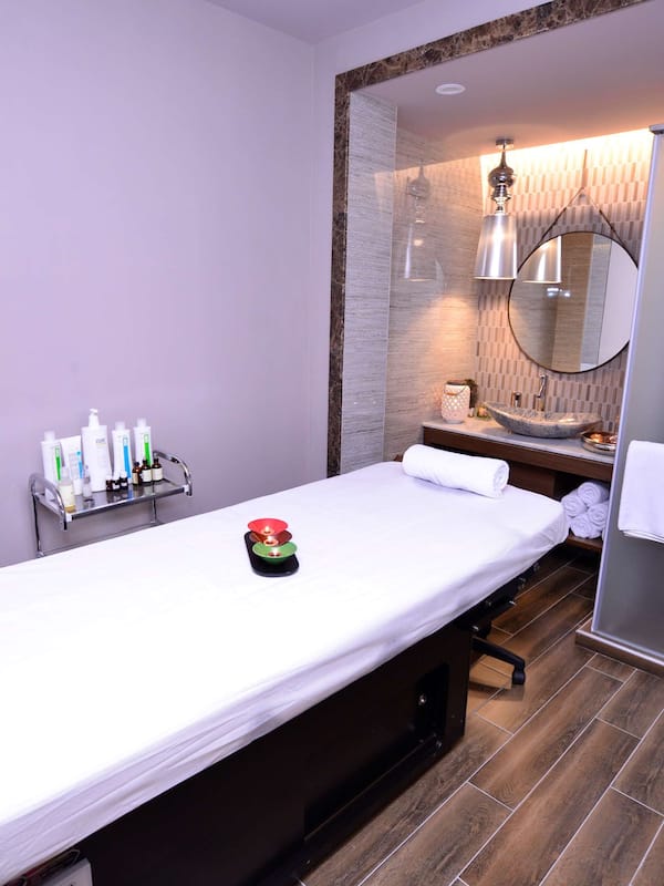 Couples treatment room(s), sauna, steam room, Turkish bath/hammam