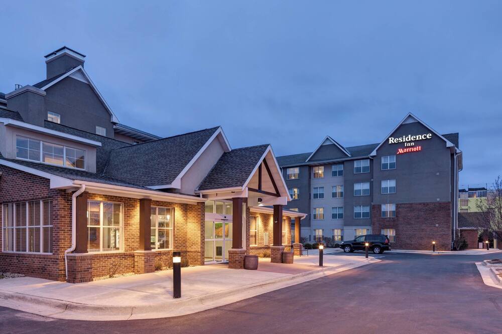 luxury hotels in Mishawaka