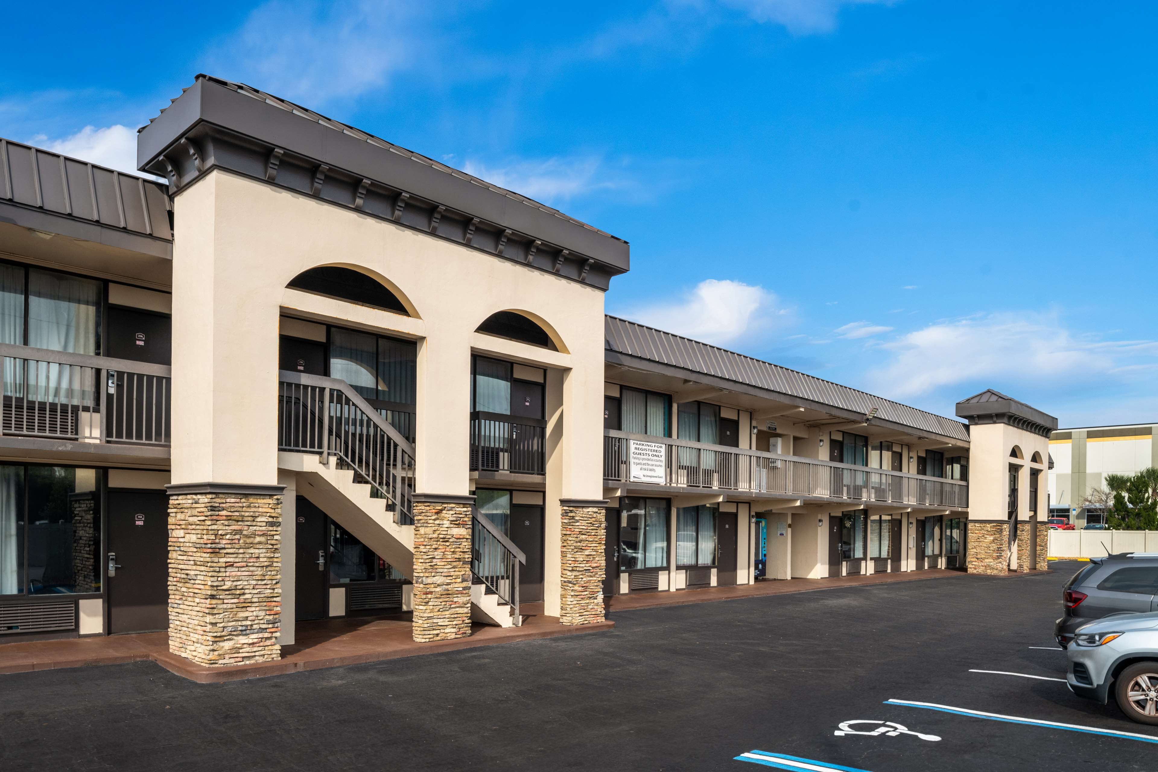 Photo - Americas Best Value Inn Orlando, FL