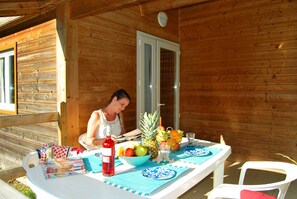 Cottage, 2 Bedrooms | Terrace/patio