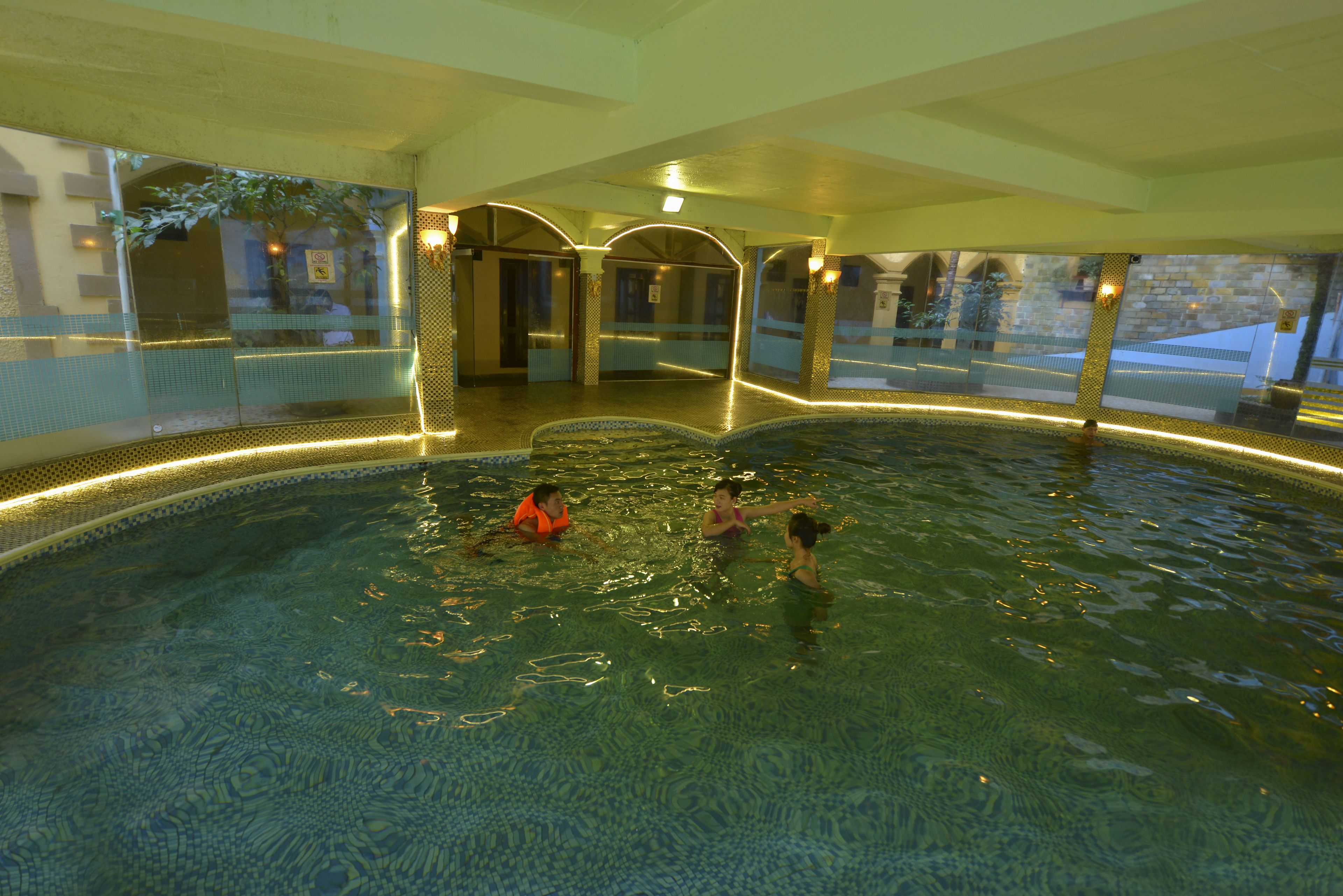 Pool