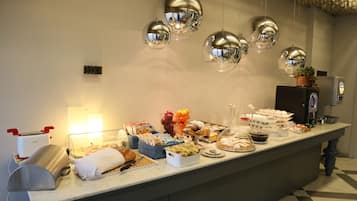 Tägliches inbegriffenes Frühstücksbuffet