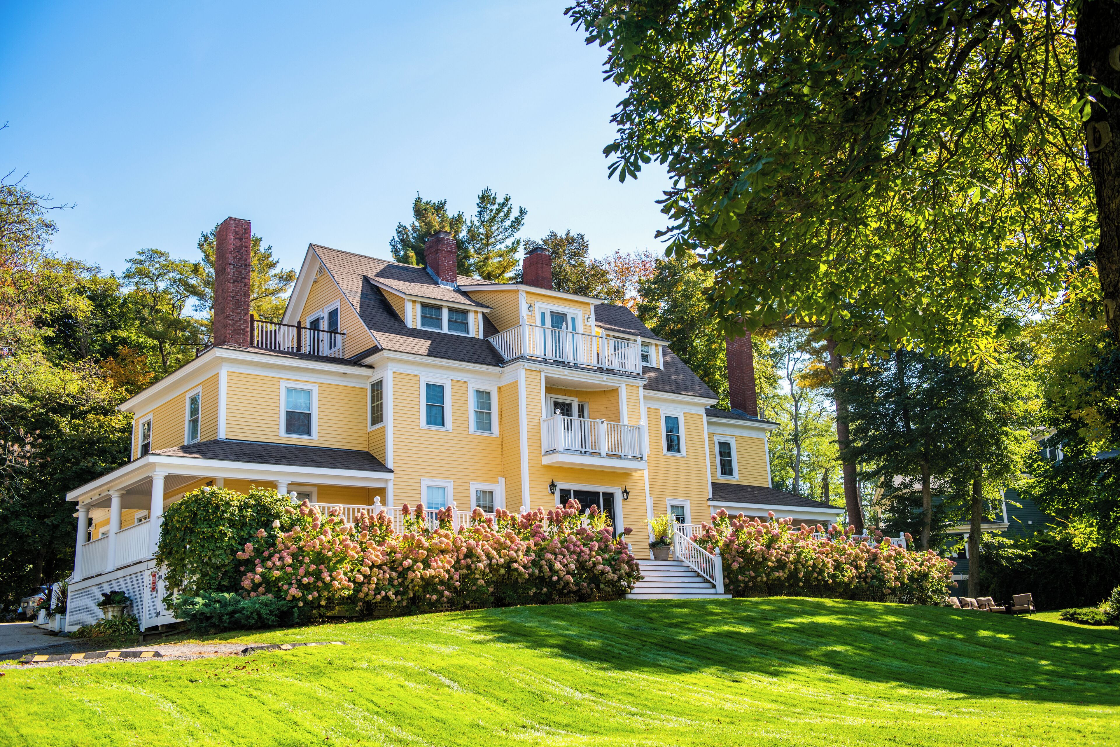 1 bedroom, premium bedding, individually decorated