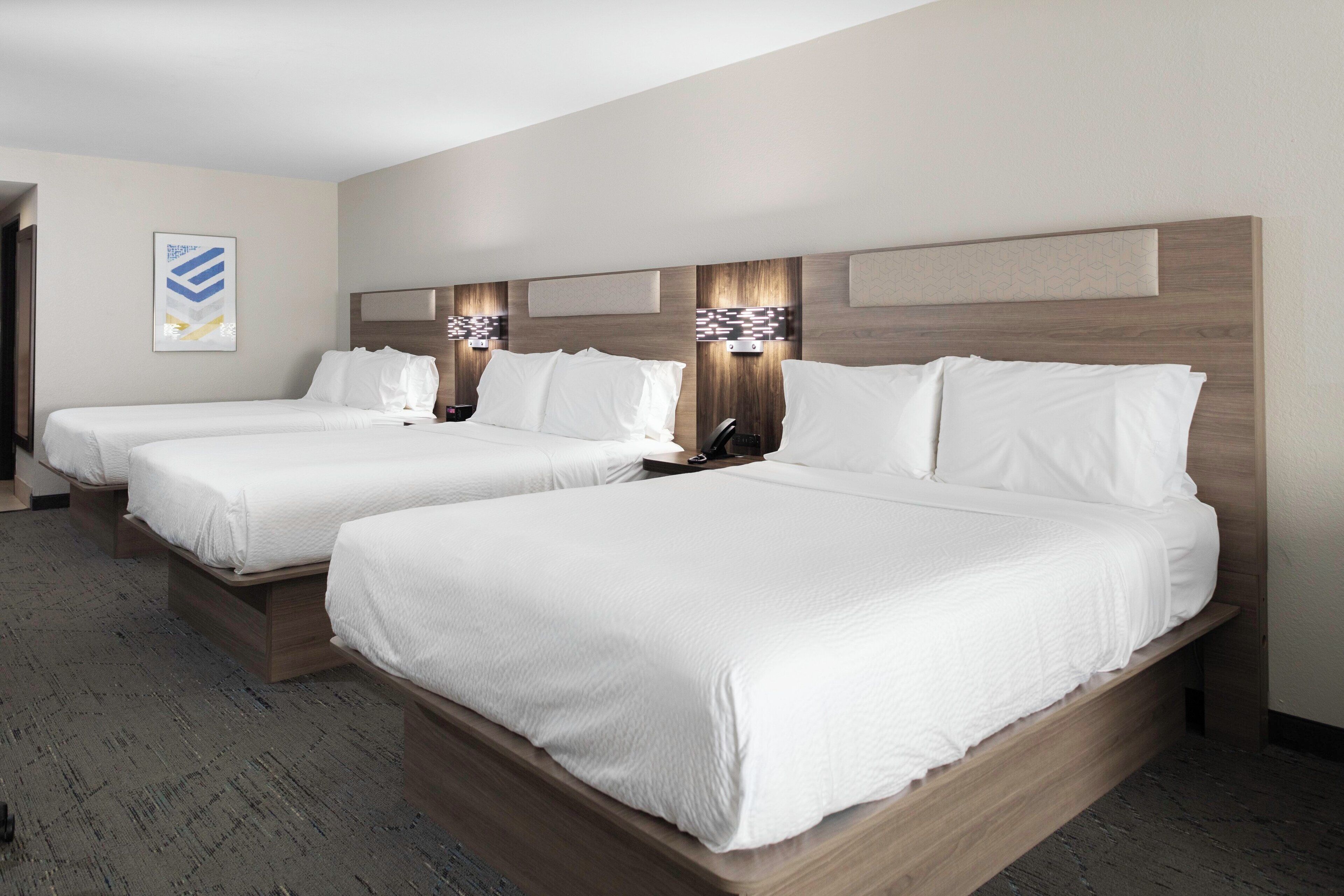 suite, multiple beds | 1 bedroom, pillow-top beds, in-room safe, desk