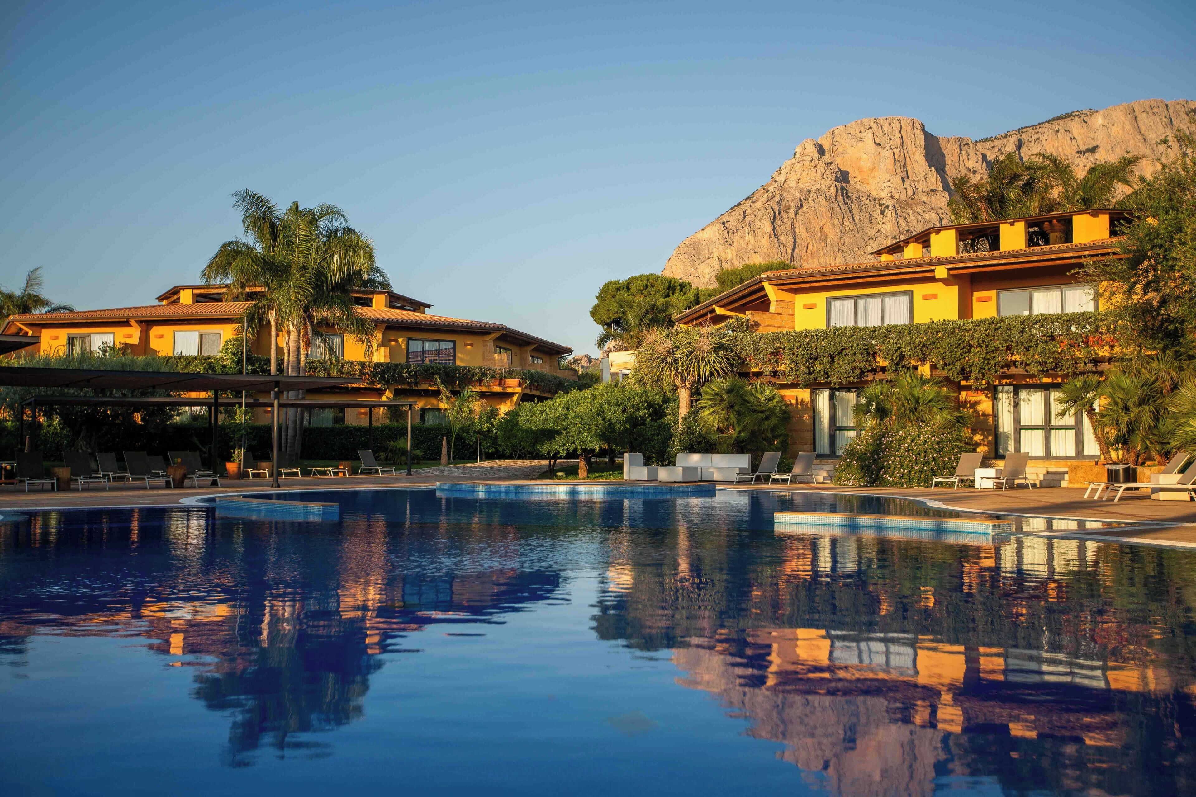 Piscine extérieure (ouverte en saison)