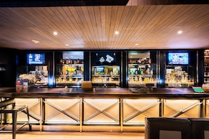 Serves breakfast, lunch and dinner - Stark Boutique Hotel and Spa Bali (Kuta)