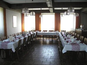 Restaurant - Gasthof Hotel Zum Ross (Wertheim)