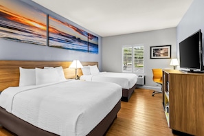 Business Room, 2 Queen Beds, Non Smoking | 1 bedroom, Egyptian cotton sheets, premium bedding, pillowtop beds