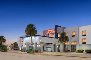 Exterior - Hampton Inn & Suites Port Arthur (Port Arthur)