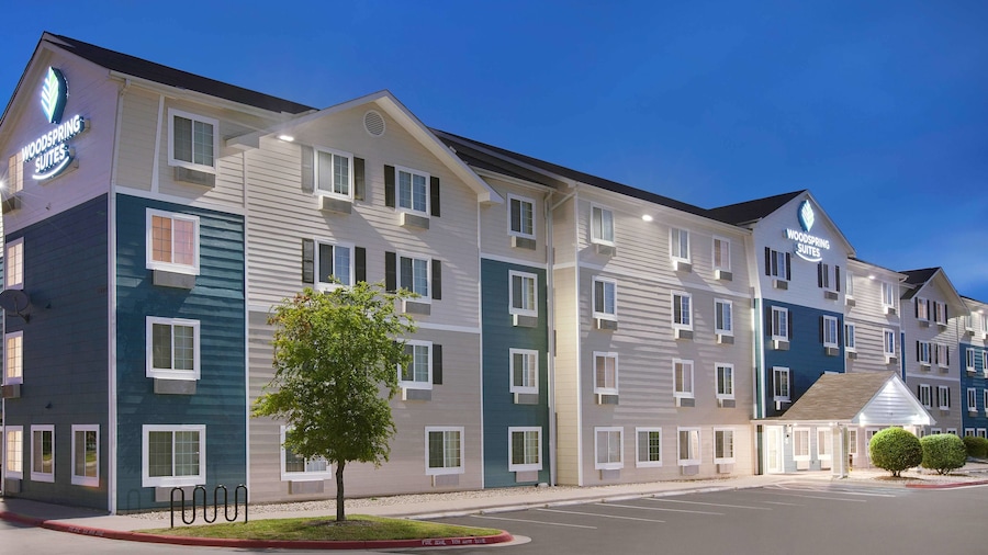 WoodSpring Suites Harlingen