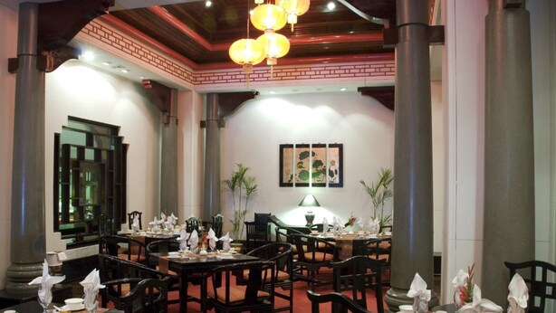 5 间餐厅,供应早餐、午餐和晚餐