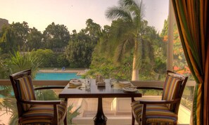 4 Restaurants, chinesische Küche