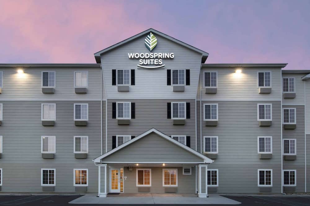 WoodSpring Suites Greenville Central I-85
