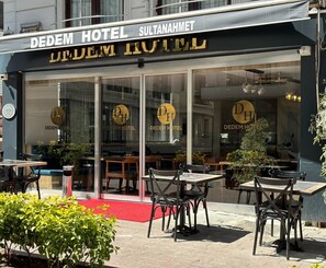 Front of property - Boutique Dedem Hotel (Istanbul)