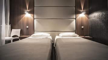 Literie de qualité supérieure, coffres-forts dans les chambres, bureau