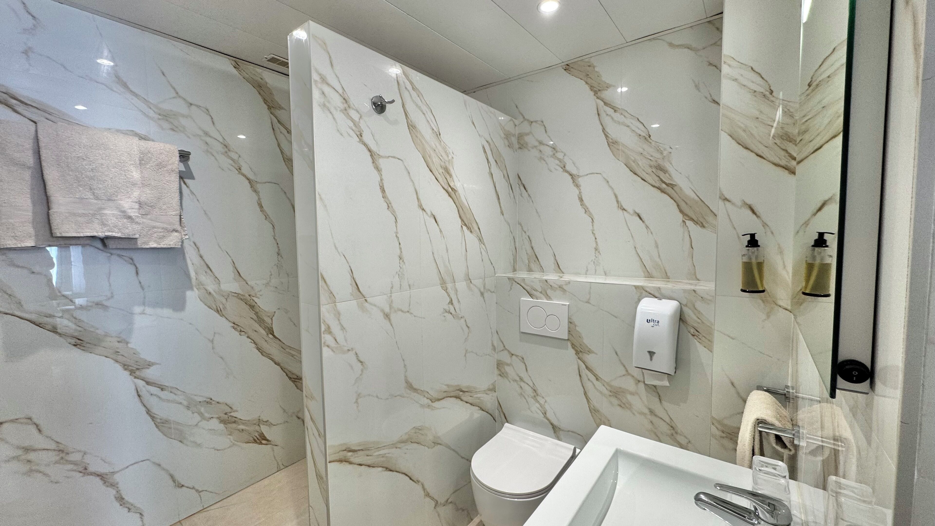 Photo - Hôtel Helvétique