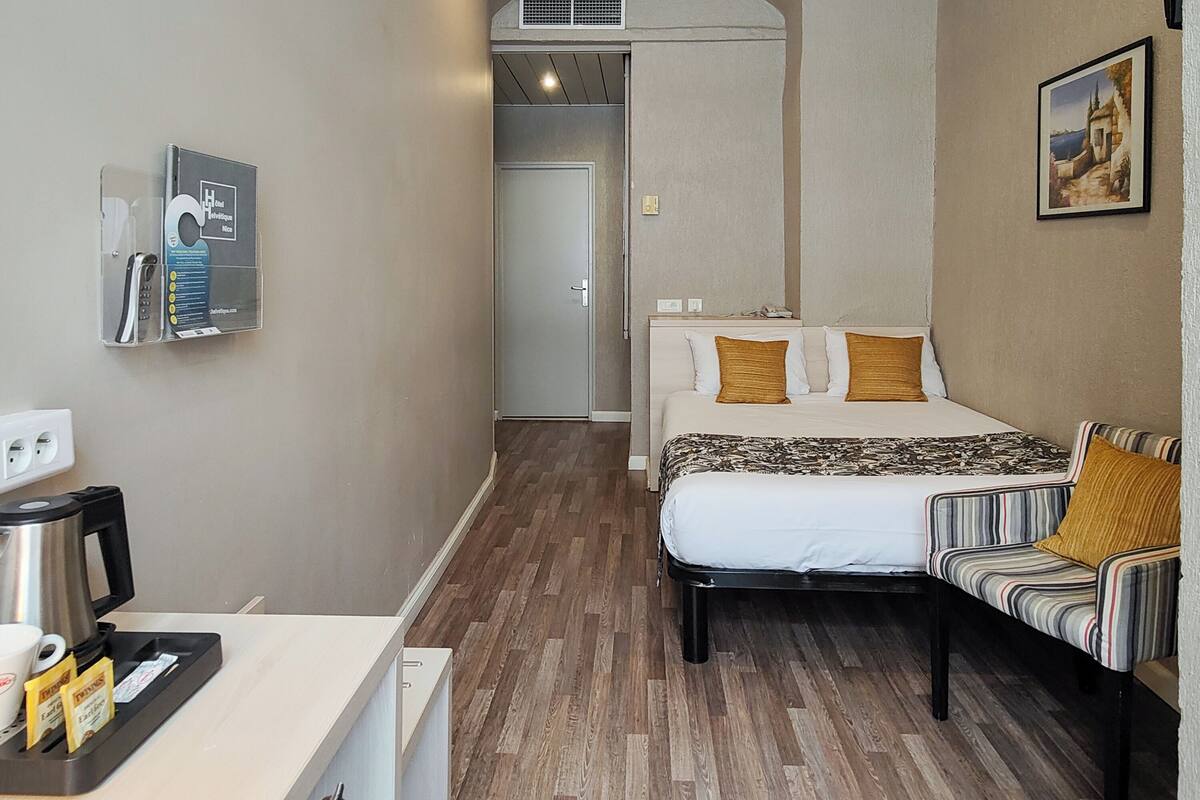 Superior Single Room