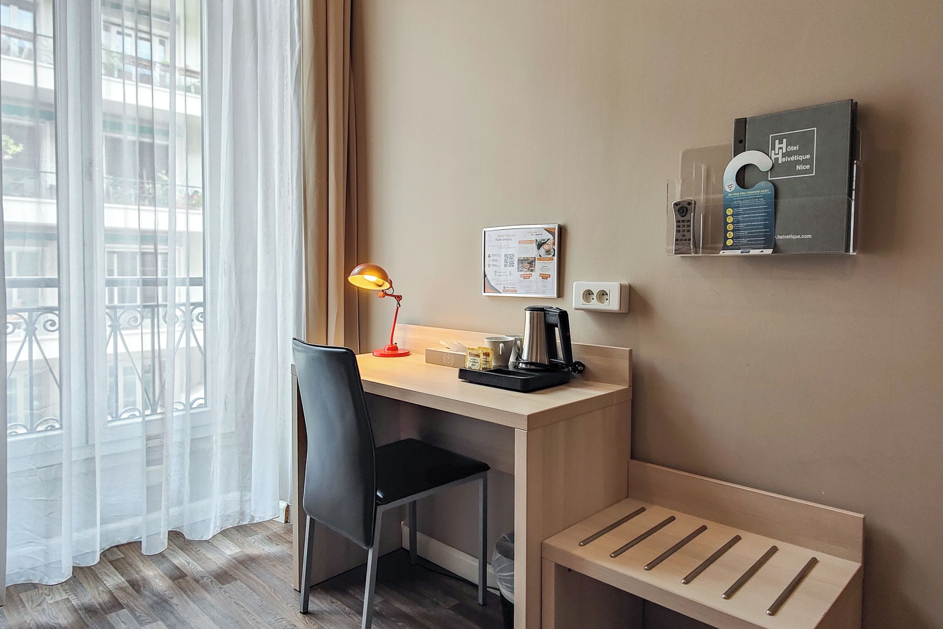 Photo - Hôtel Helvétique