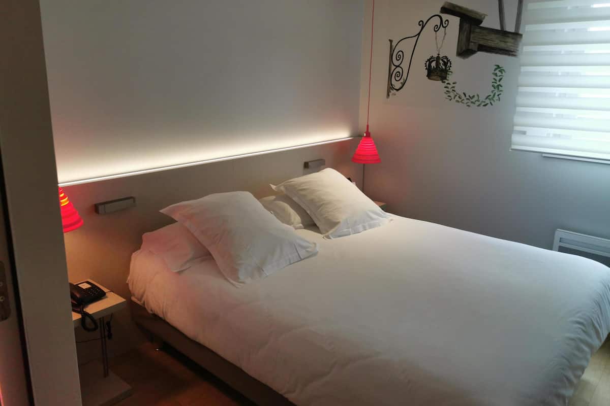 Family Room, Multiple Beds (Spa access) | 1 bedroom, minibar, in-room safe, desk